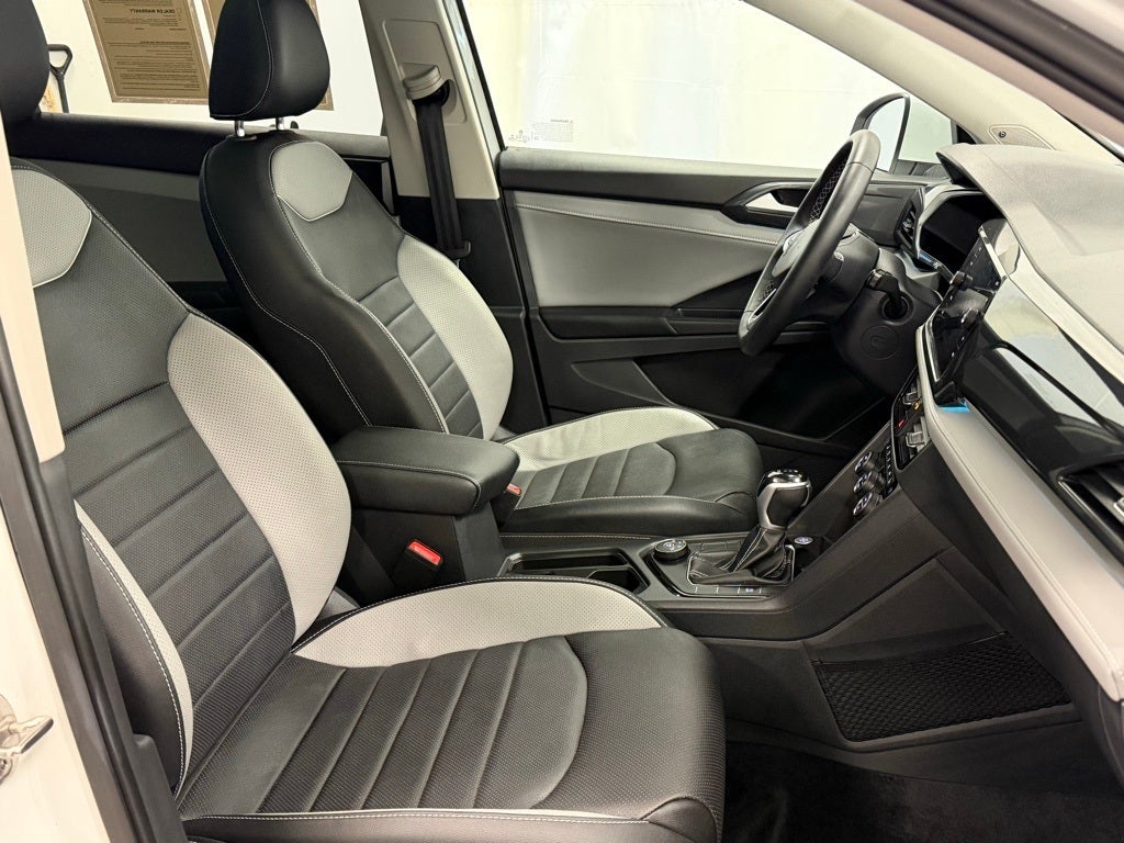 2023 Volkswagen Taos 1.5T SEL AWD