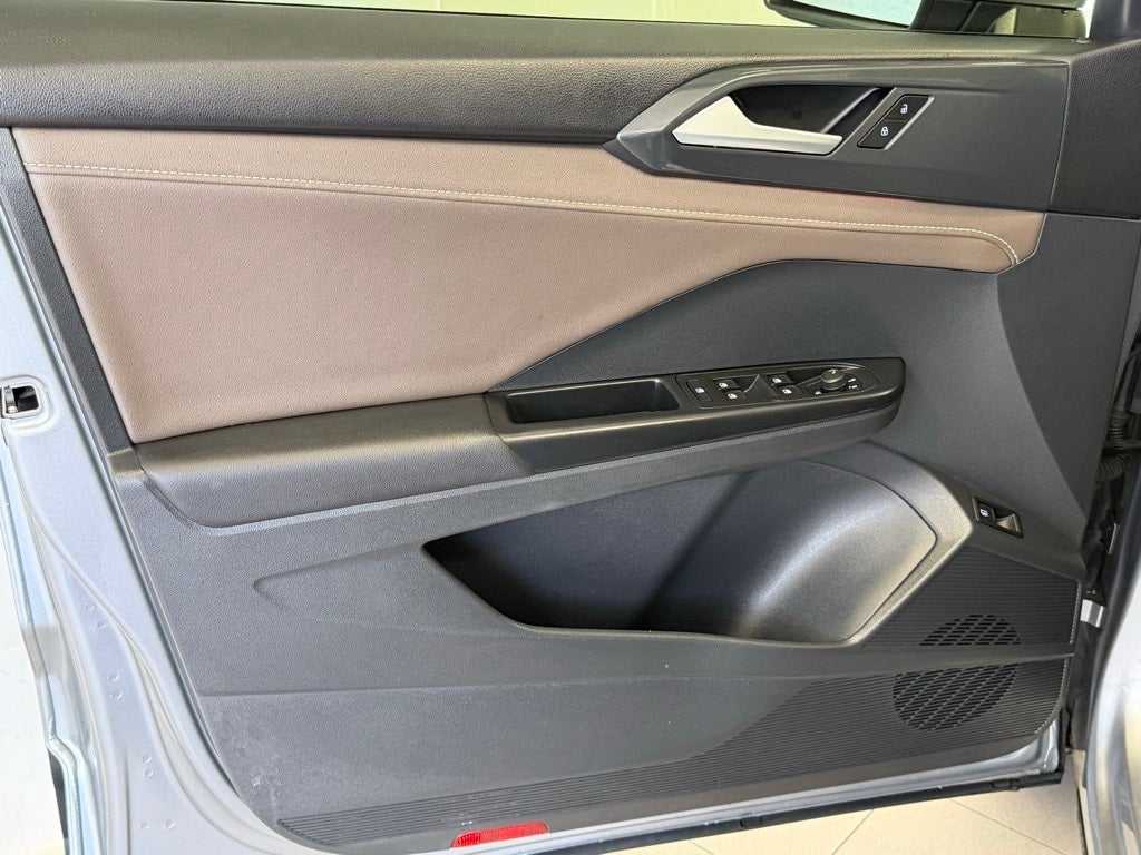 2023 Volkswagen Taos 1.5T SEL AWD