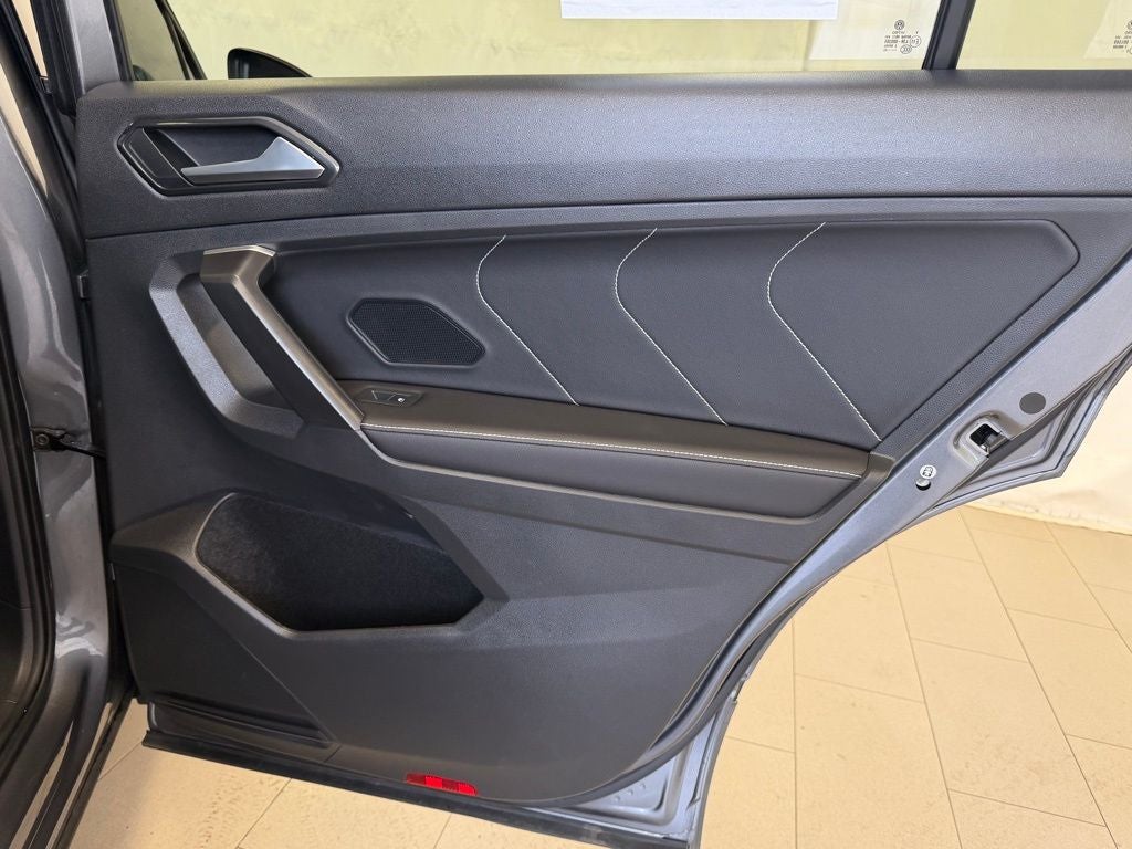 2024 Volkswagen Tiguan 2.0T SE R-Line Black AWD