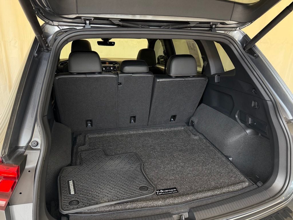 2024 Volkswagen Tiguan 2.0T SE R-Line Black AWD