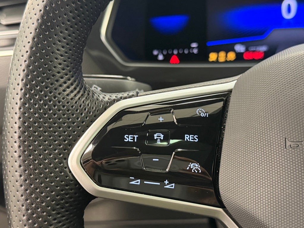 2022 Volkswagen Tiguan 2.0T SE R-Line Black AWD