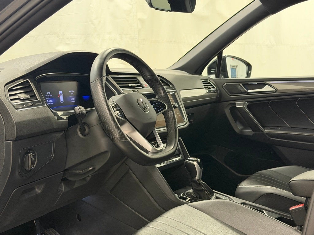 2022 Volkswagen Tiguan 2.0T SE R-Line Black AWD