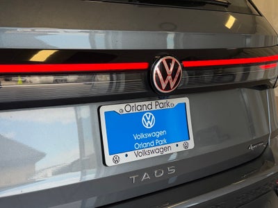 2025 Volkswagen Taos 1.5T S AWD