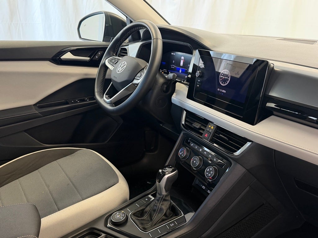 2025 Volkswagen Taos 1.5T S AWD