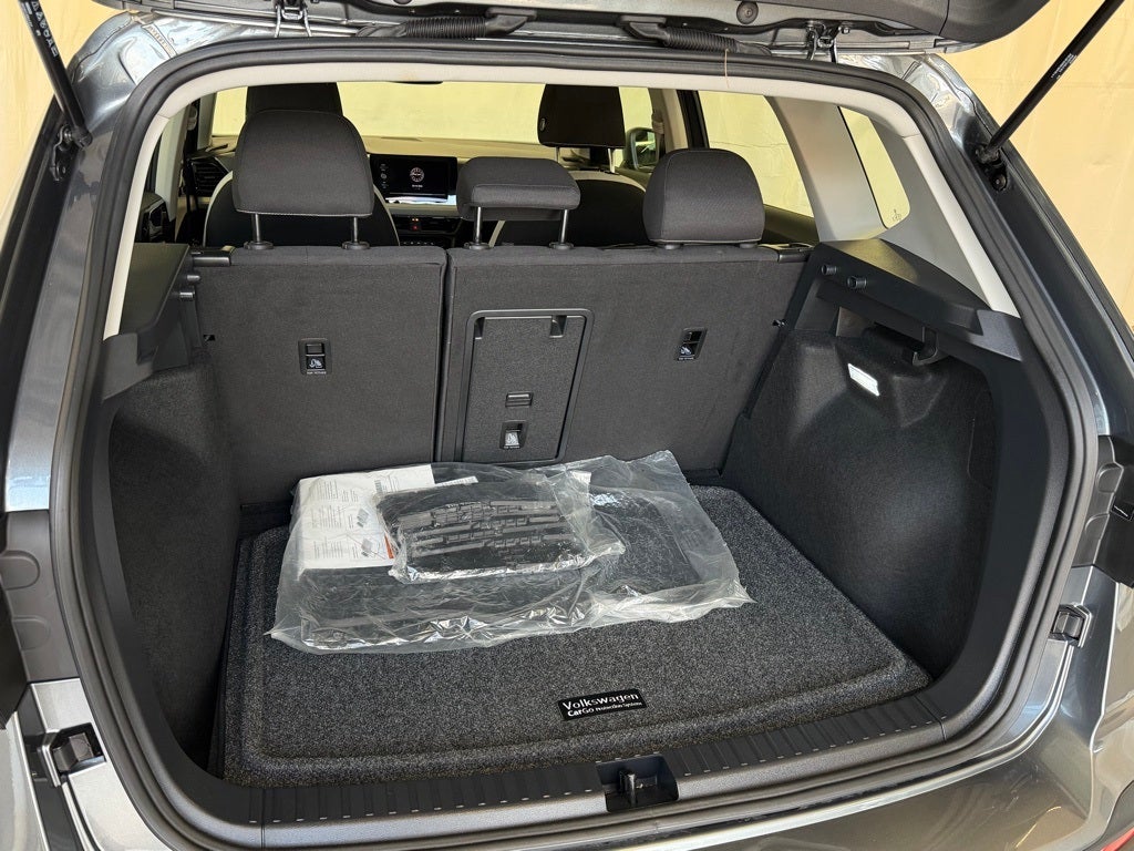 2025 Volkswagen Taos 1.5T S AWD