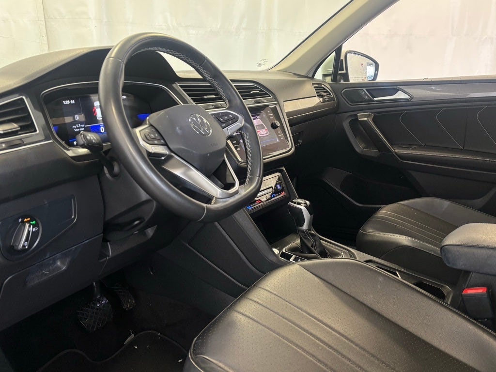 2023 Volkswagen Tiguan 2.0T SE AWD