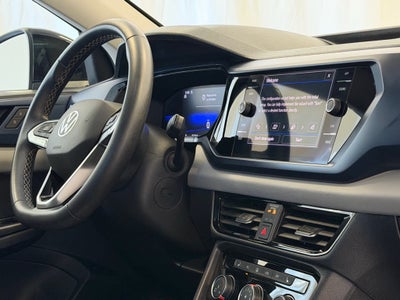 2023 Volkswagen Taos 1.5T SE AWD