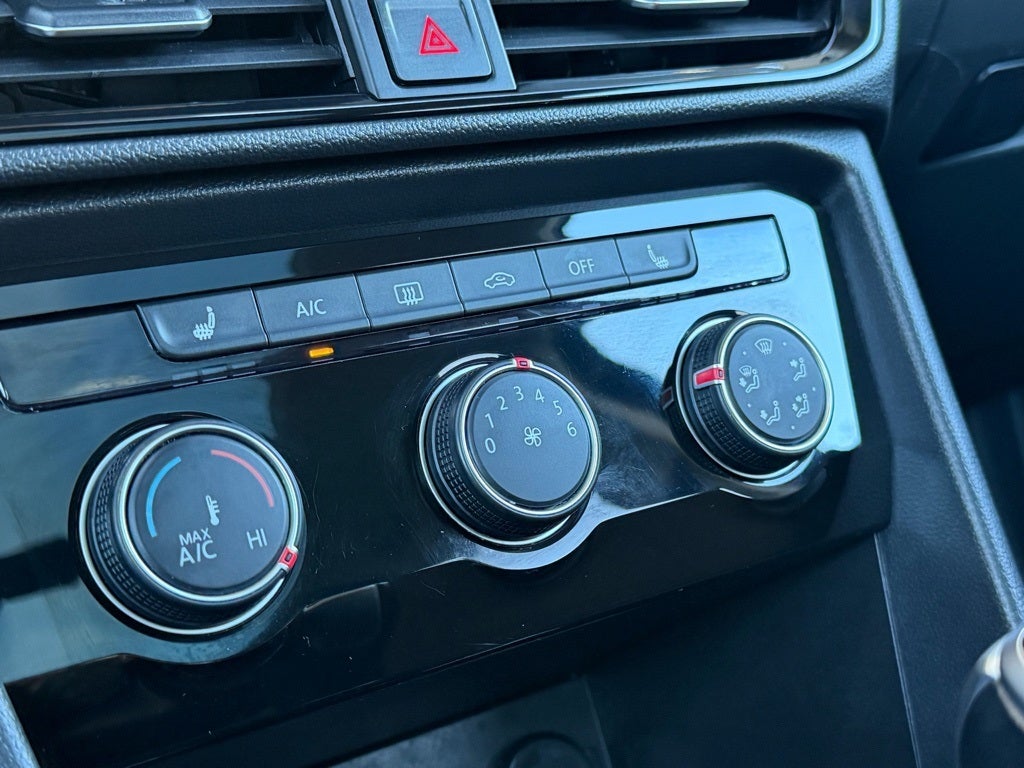 2023 Volkswagen Taos 1.5T SE AWD