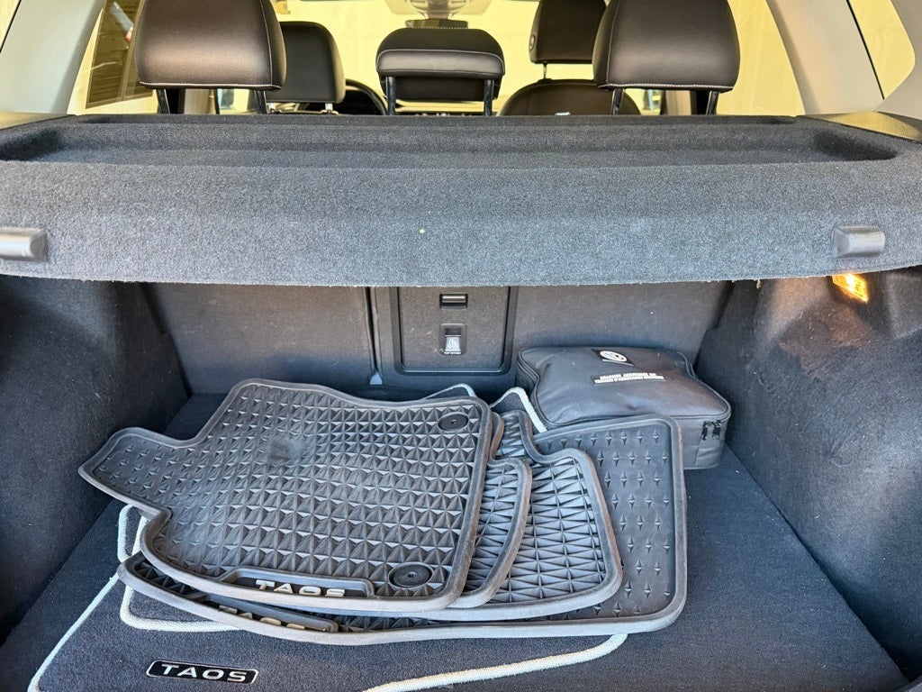 2023 Volkswagen Taos 1.5T SE AWD