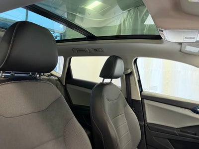 2022 Volkswagen Taos 1.5T SE AWD