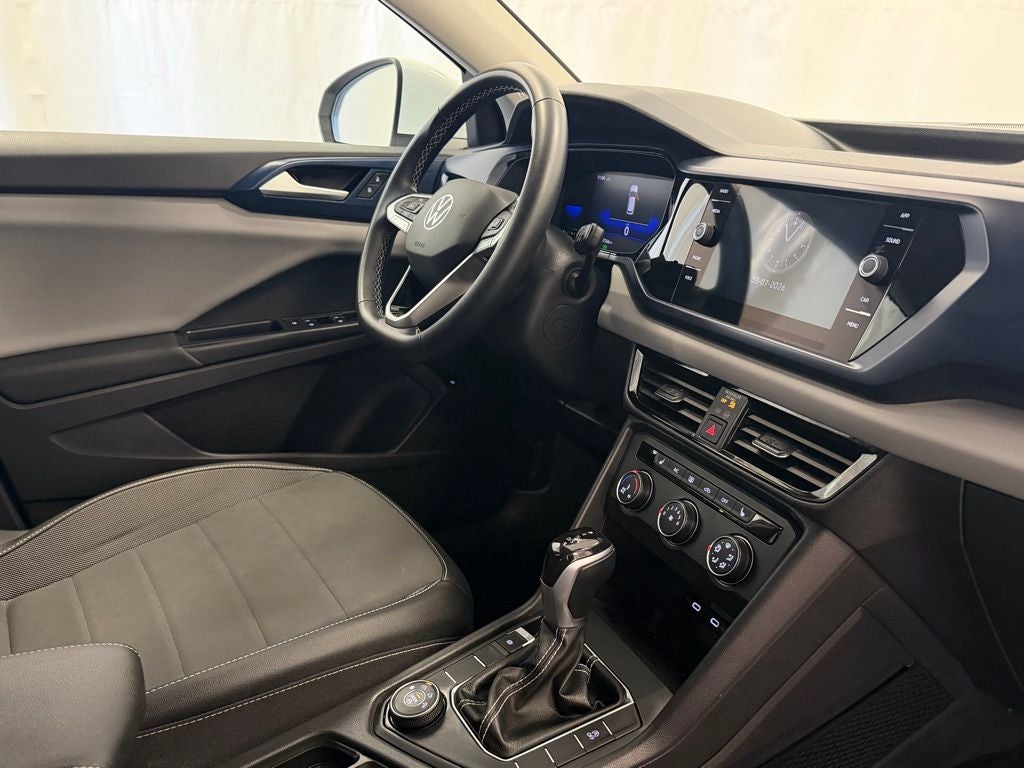 2022 Volkswagen Taos 1.5T SE AWD