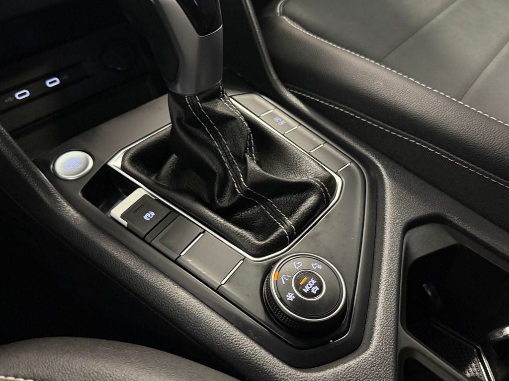 2022 Volkswagen Taos 1.5T SE AWD