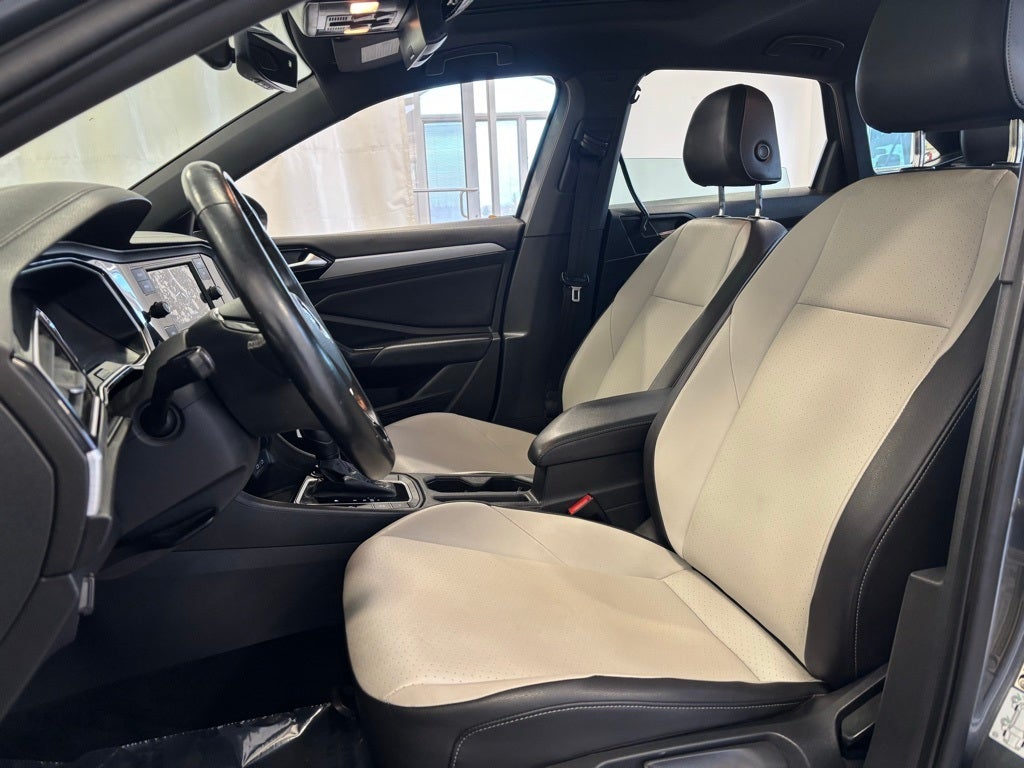 2020 Volkswagen Jetta R-Line