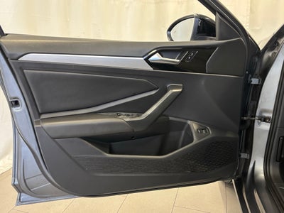 2020 Volkswagen Jetta R-Line