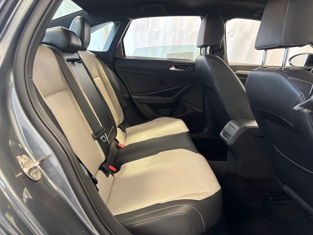 2020 Volkswagen Jetta R-Line