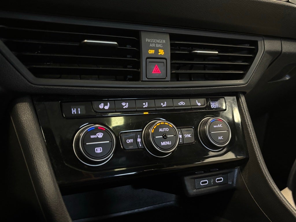 2020 Volkswagen Jetta R-Line