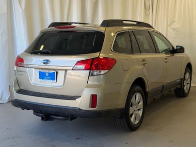 2010 Subaru Outback 2.5i Premium AWD