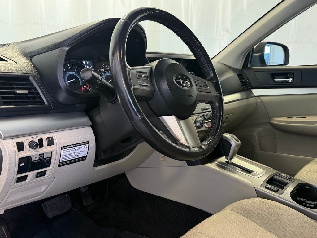 2010 Subaru Outback 2.5i Premium AWD