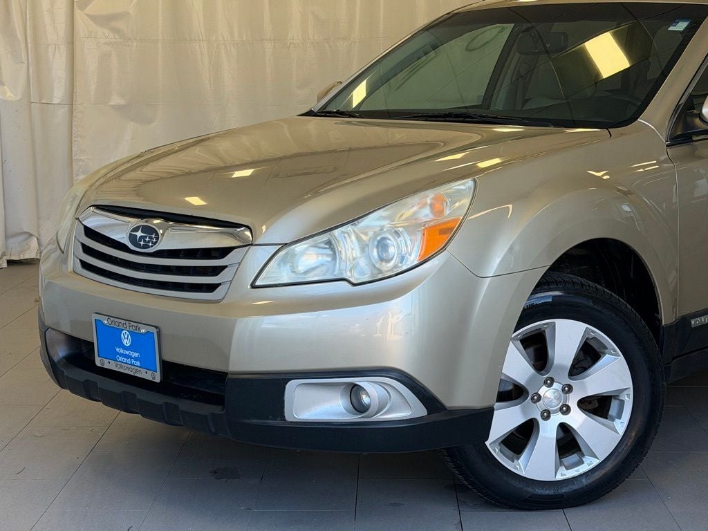 2010 Subaru Outback 2.5i Premium AWD