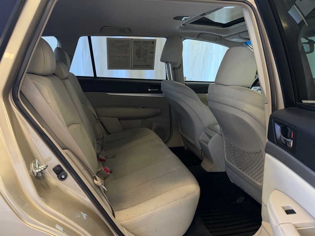 2010 Subaru Outback 2.5i Premium AWD