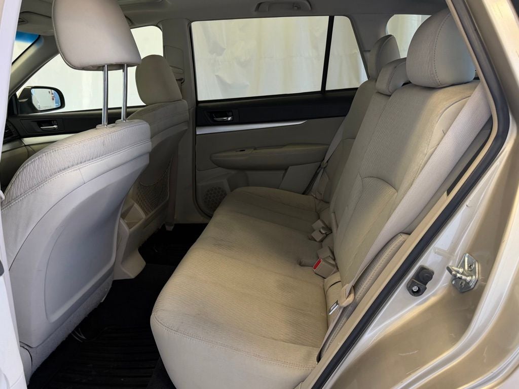 2010 Subaru Outback 2.5i Premium AWD