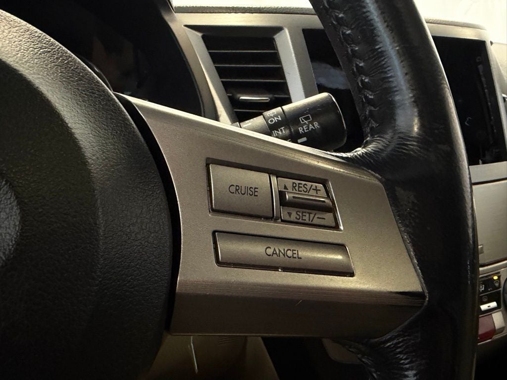 2010 Subaru Outback 2.5i Premium AWD