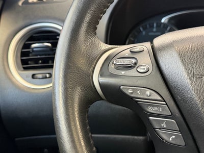 2017 Nissan Pathfinder Platinum 4WD