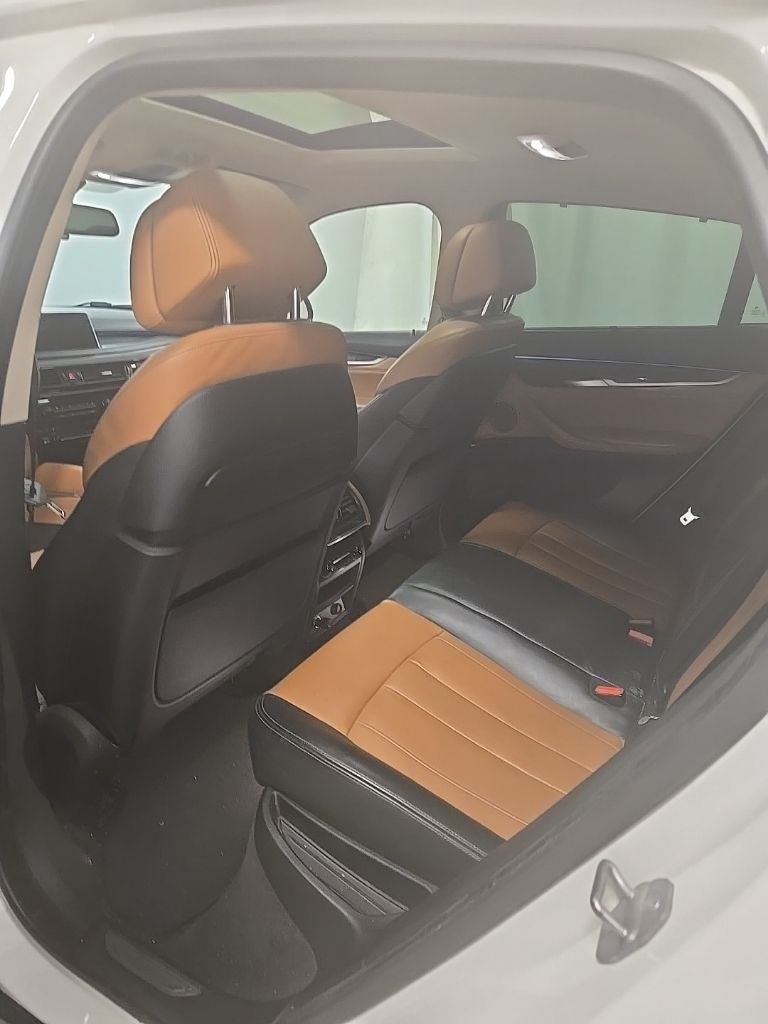 2015 BMW X6 xDrive50i