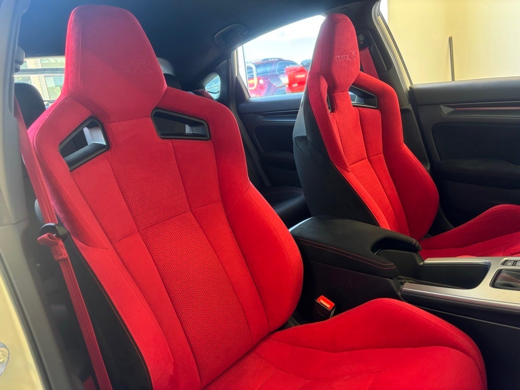 2025 Honda Civic Type R Base