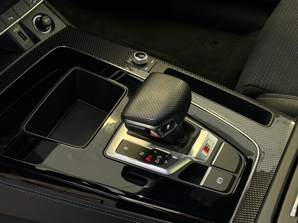 2022 Audi SQ5 Premium Plus quattro