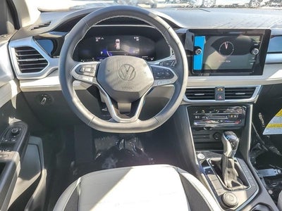 2026 Volkswagen Taos SE AWD